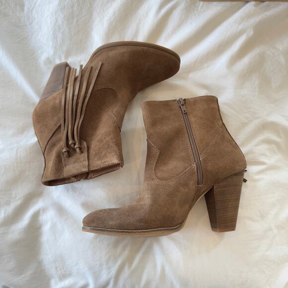 Howsty Marci Suede Western Bootie in Taupe Size 39 - Picture 3 of 8